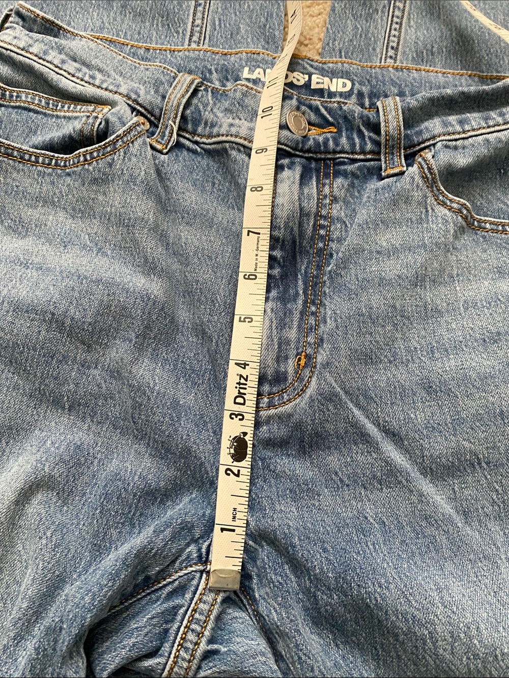 L.L. Bean Beanflex Barrel Jeans. Size 10. - Picture 8 of 11